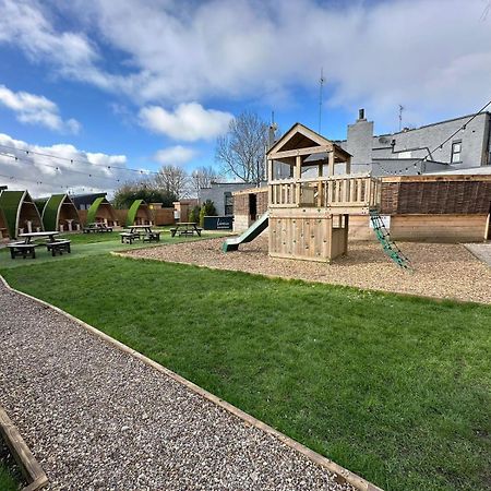 Black Bull Retreat, Barmston With Private Hot Tubs Driffield Exterior foto